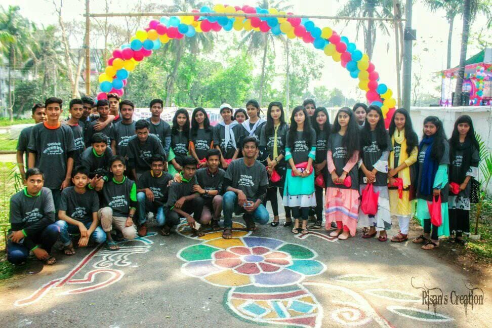 ccec5a2f f9af 45b9 a480 19994b4b238e